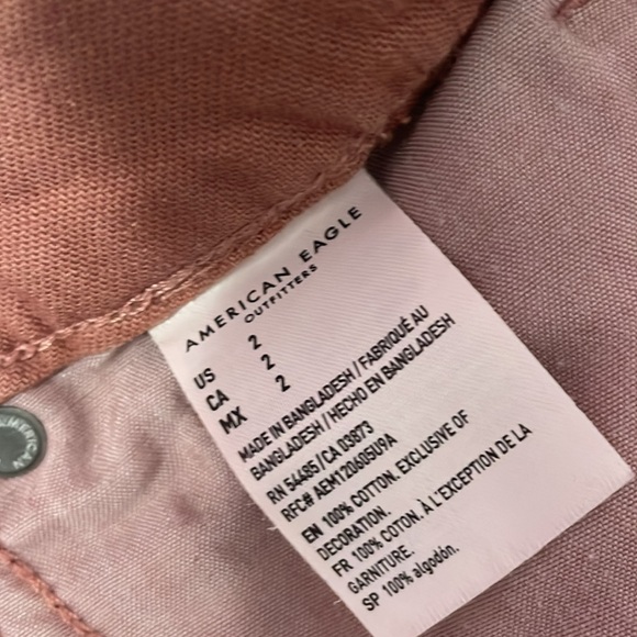 American Eagle Highest Rise Mom short in Rust size 2 - Picture 5 of 5